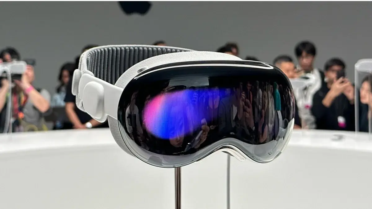 Apple Vision Pro new design