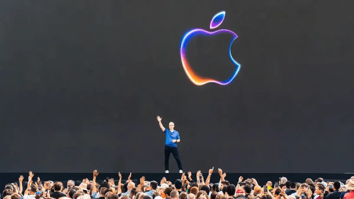 Apple AI race