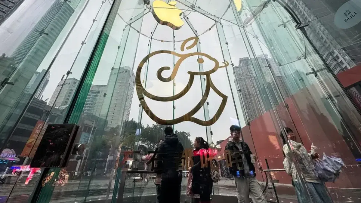 Apple shares fall