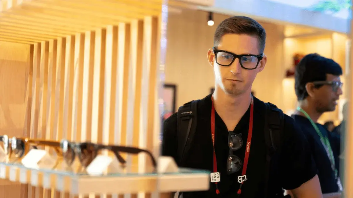 Essilorluxottica Smart Glasses
