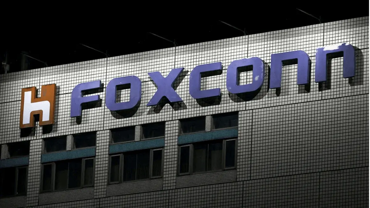 Foxconn Q4 Profit Drop