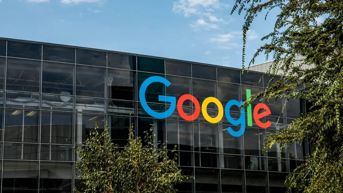 Google demoting news in search