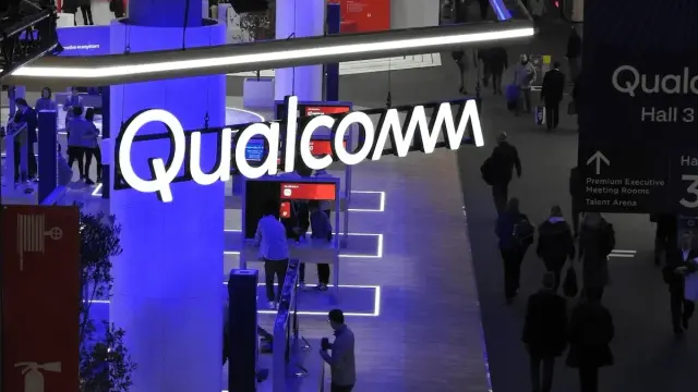 Qualcomm Takes on Intel with New AI-Powered PC Chips Qualcomm AI PC chip