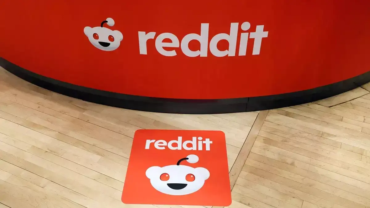 How Reddit’s New AI-Powered Feature Generates Answers by Curating User Posts Reddit AI-powered feature