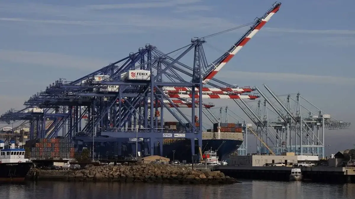 Beijing-Washington Trade War Intensifies as China Imposes New Tariffs on US Goods China Tariffs on US Goods