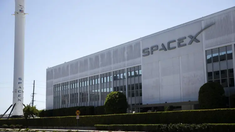 Inside SpaceX’s Plan to Prioritize Retail Investors in 2026 IPO Inside SpaceX’s Plan to Prioritize Retail Investors in 2026 IPO - TechResearch
