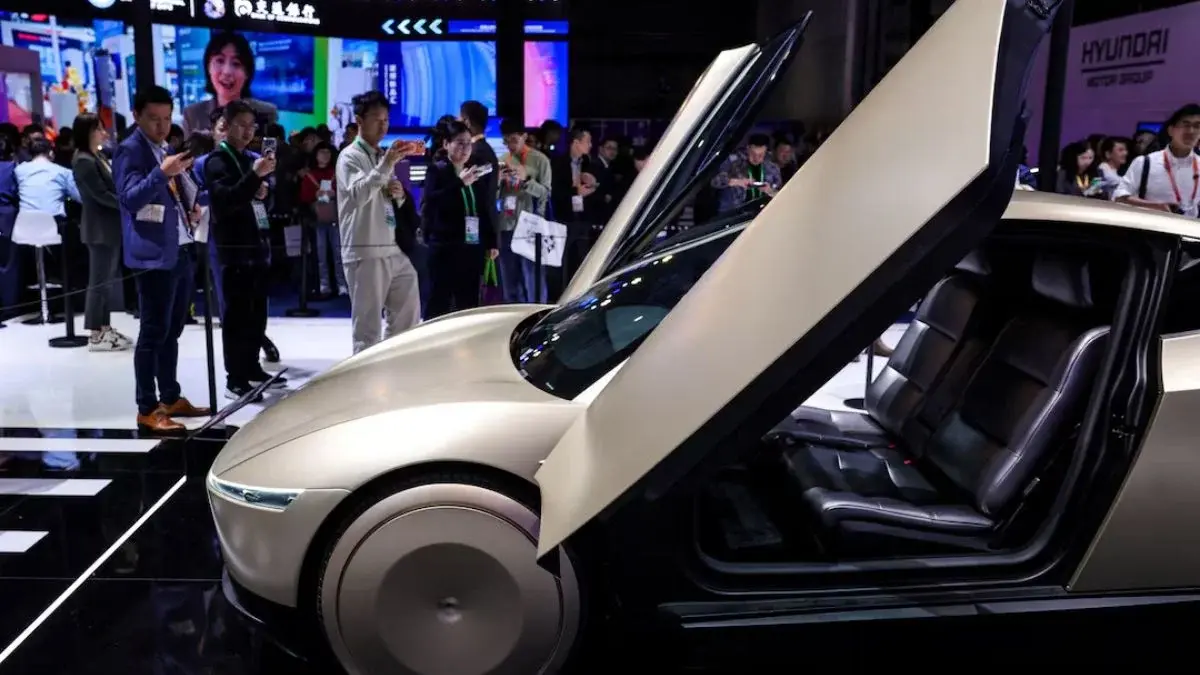 Inside Tesla’s Plan to Build a Cheaper, Compact EV to Boost Sales Tesla cheaper electric vehicle
