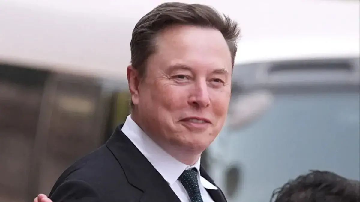 Elon Musk Becomes the First Trillionaire as SpaceX Debuts on Nasdaq Elon Musk first trillionaire
