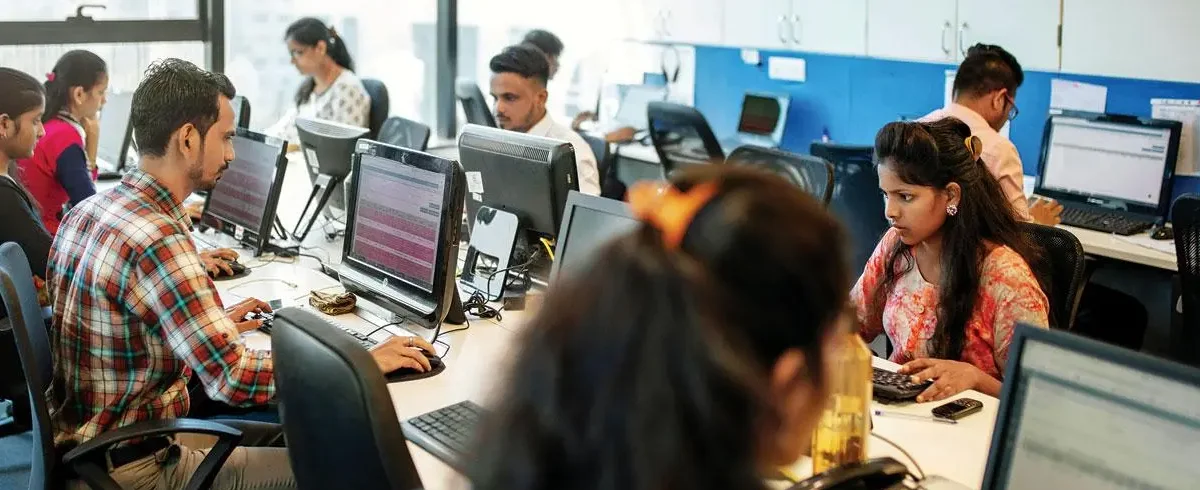 employees working from office